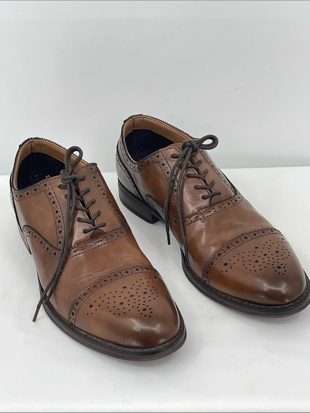 MADDEN MENS SIZE 11 Classic Brown Cap-Toe Brogue Lace-Up Dress Shoes